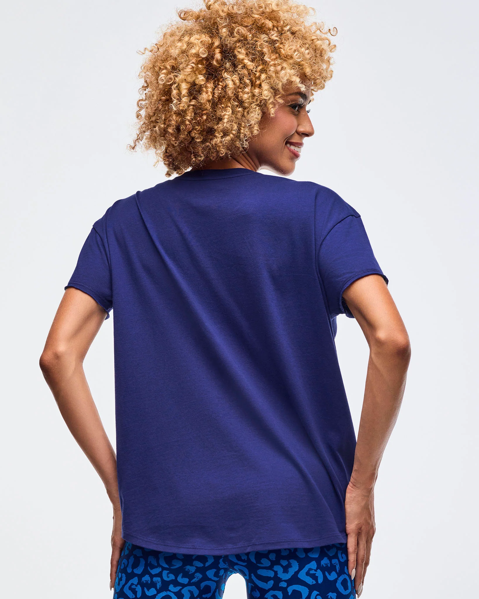 Sizzlin' High Low Crew Neck Top - Image 5