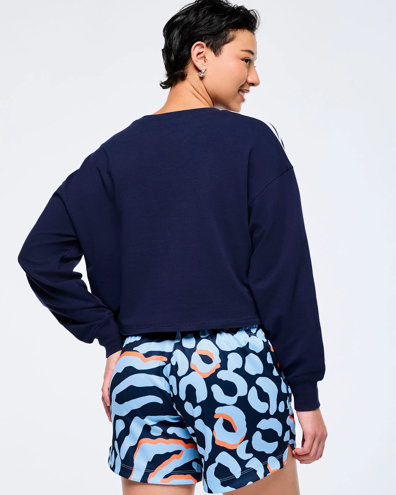 Victory Crew Neck Long Sleeve Boxy Crop Top - Image 3