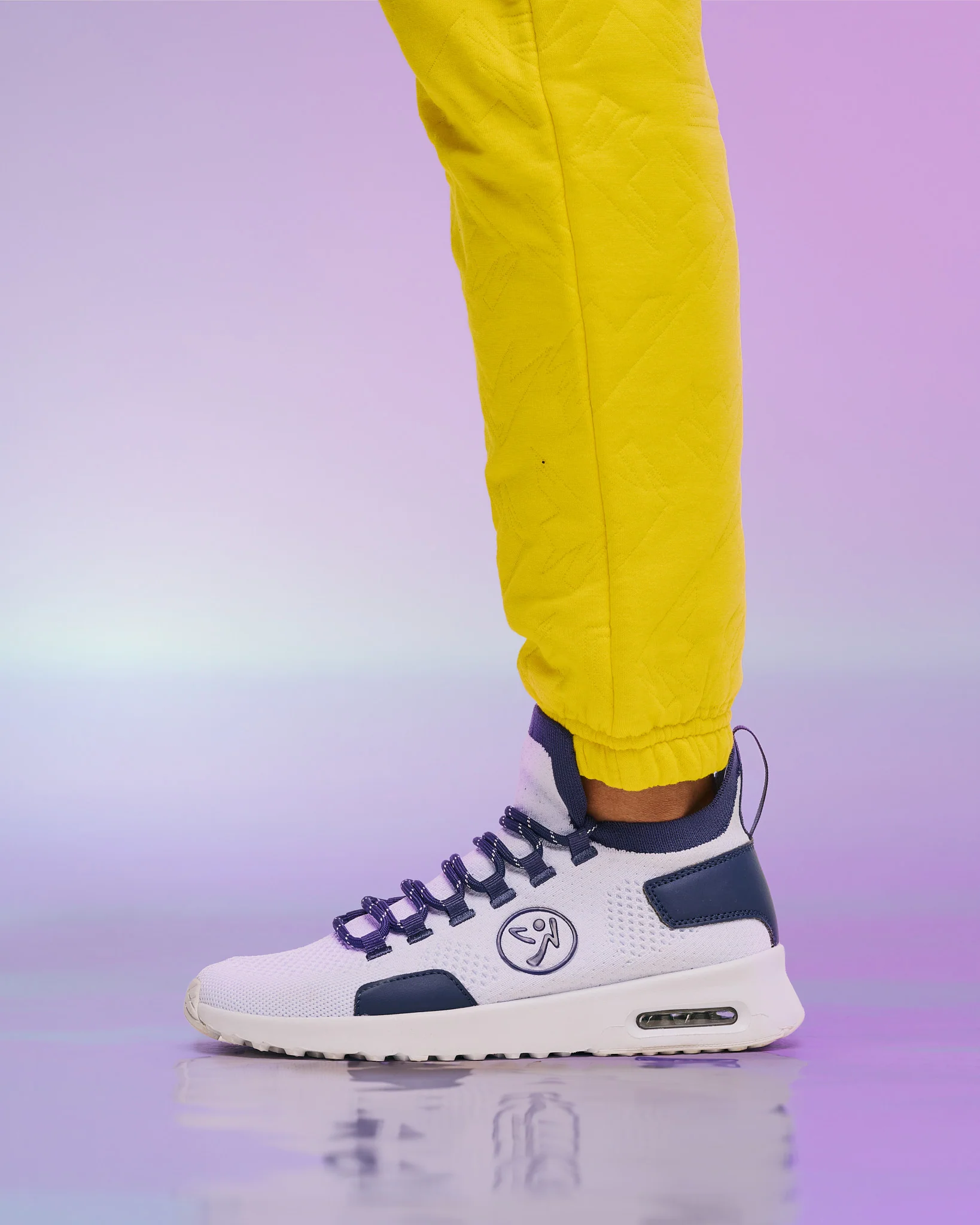 Zumba Mid Air Techno Lite - Image 7